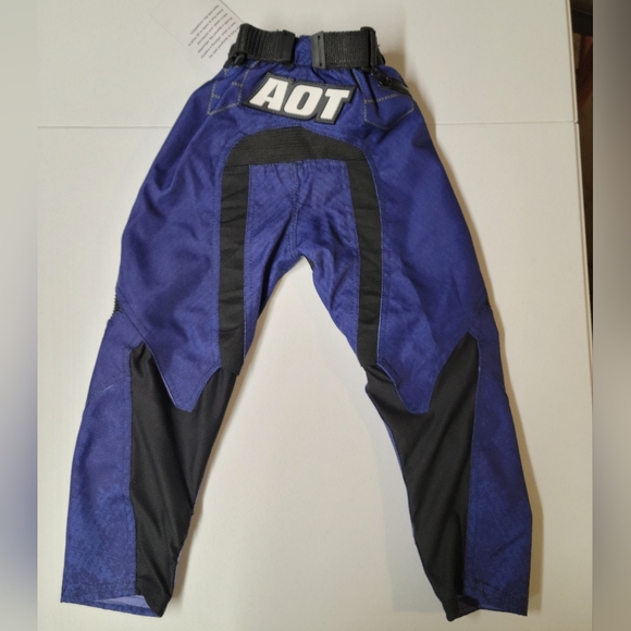 AOT Racing Pants - Picture 2 of 5